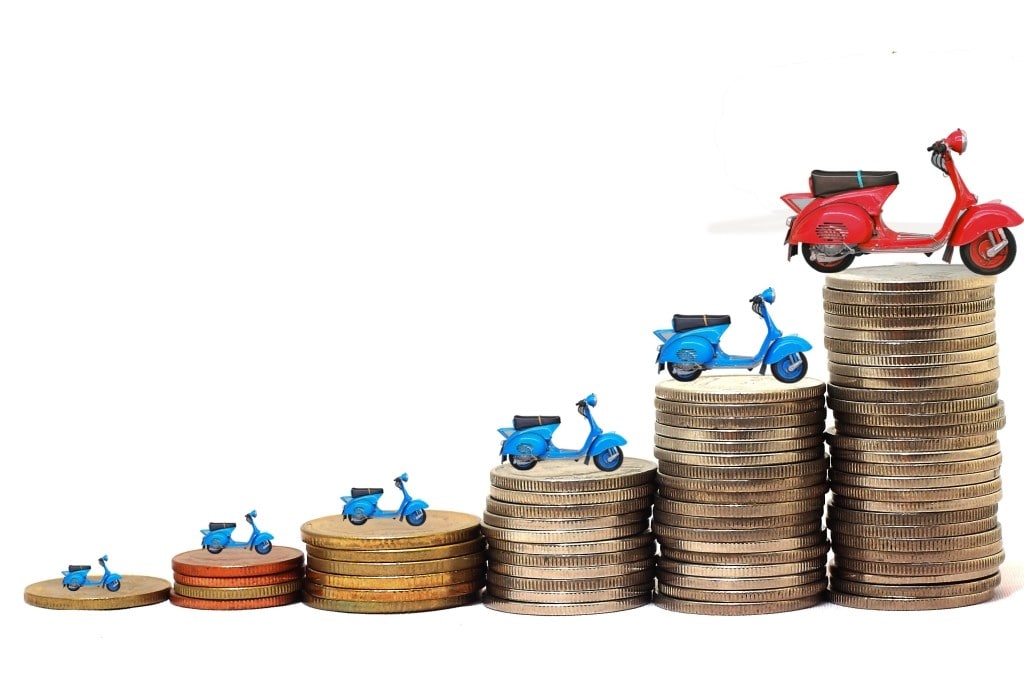 Aumento dell'IVA: quanto costeranno moto e scooter